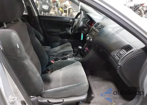 2005 Honda Accord 2.4 Lx from USA, damaged, VIN 1HGCM56405A193942